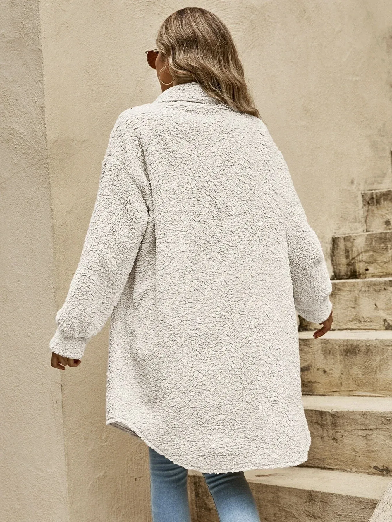 Lara Loose, Relaxed Cardigan
