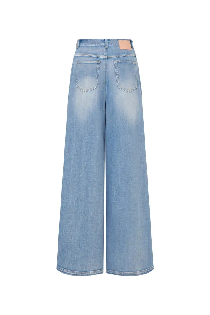 Prevernae Washed Wide-Leg Jeans in Cotton Denim