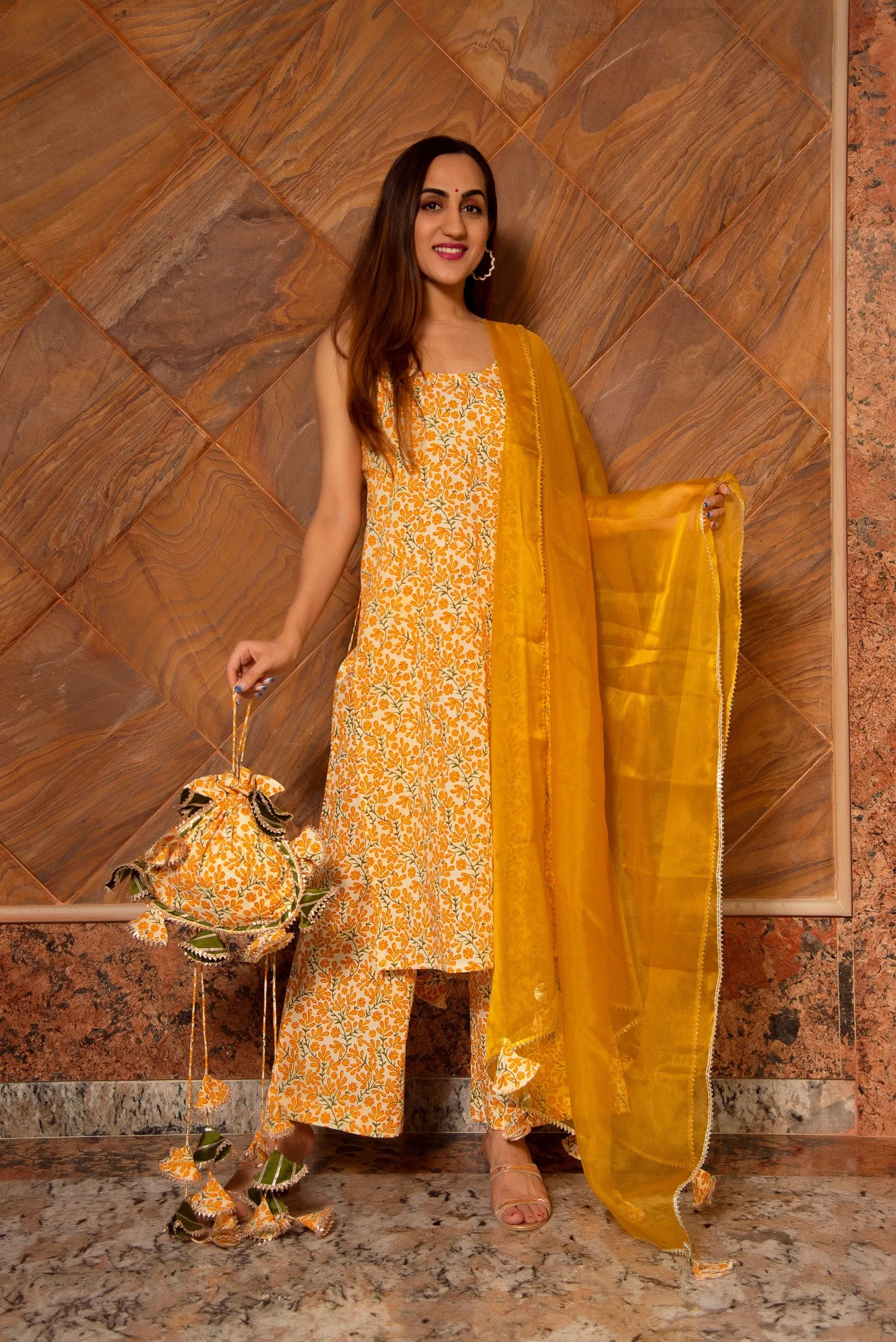 RUHANI MUSTARD COTTON SUIT SET
