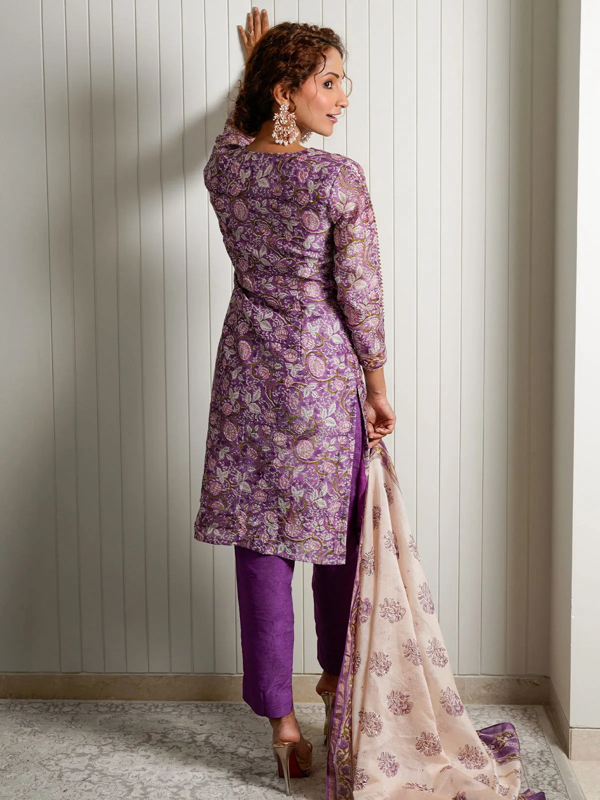 Women Chanderi Printed Vneck Regular Fit Suit Set Purple