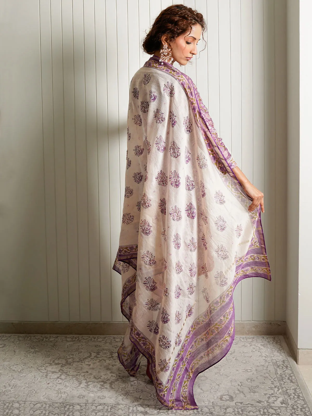 Women Chanderi Printed Vneck Regular Fit Suit Set Purple